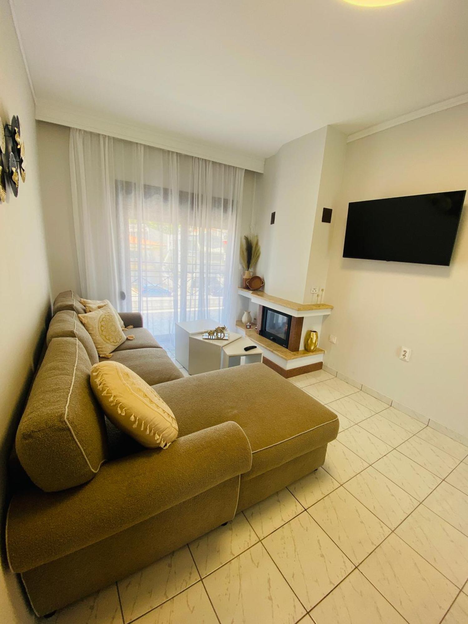 Peramore Apartment Néa Péramos Exterior foto