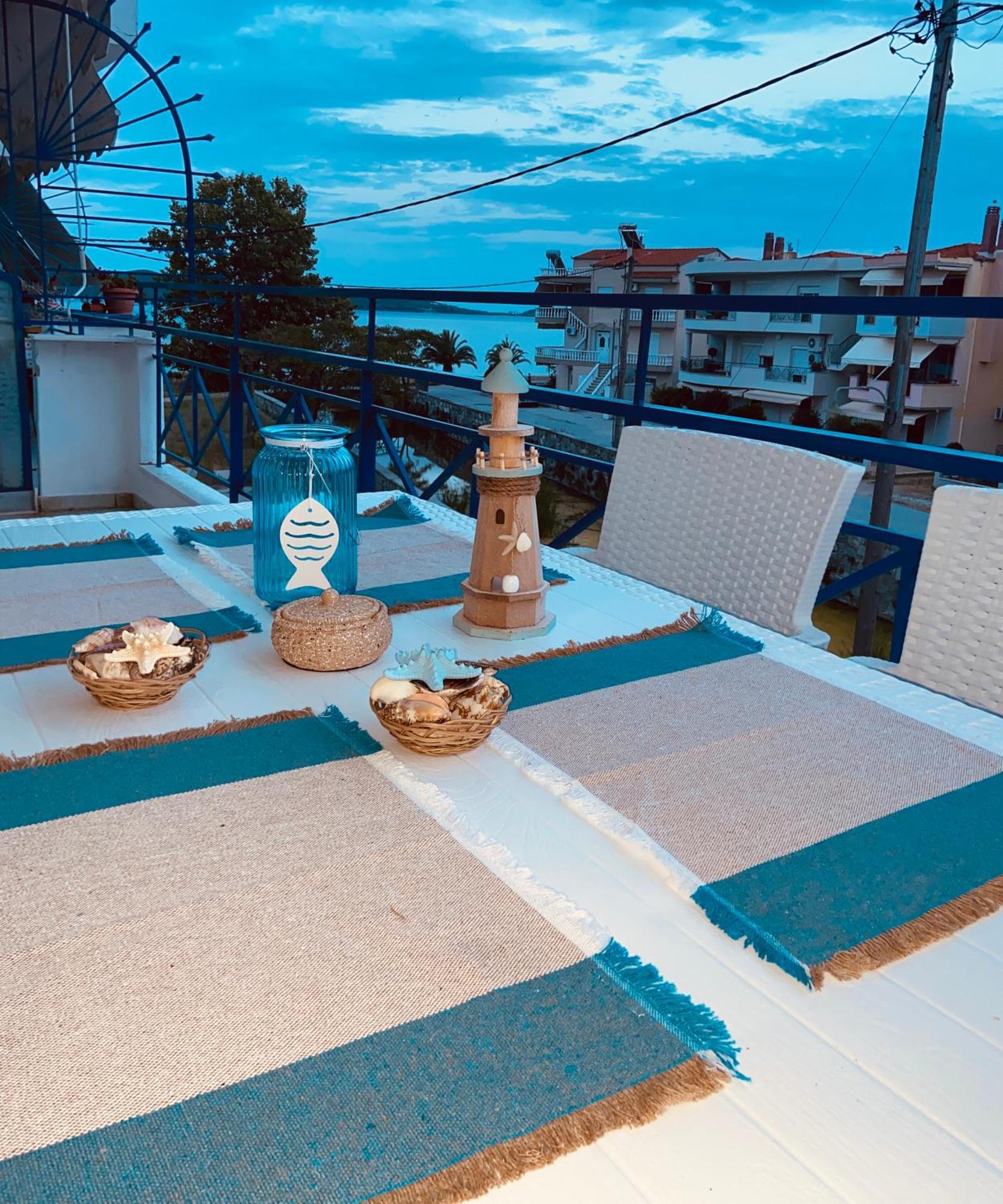 Peramore Apartment Néa Péramos Exterior foto